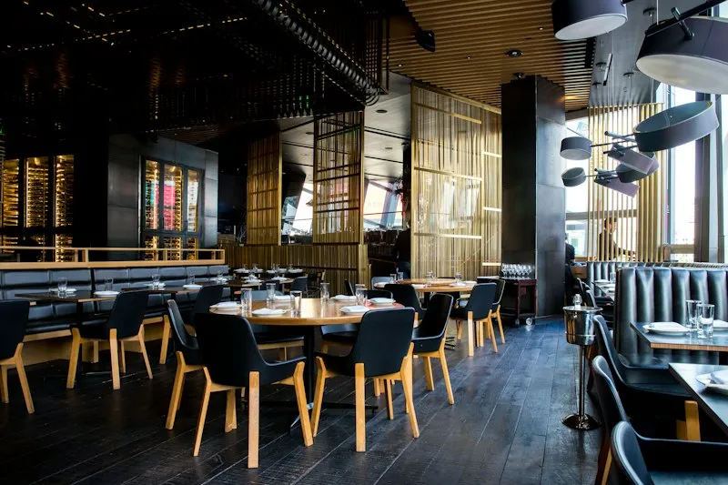 Restaurants & Hospitality